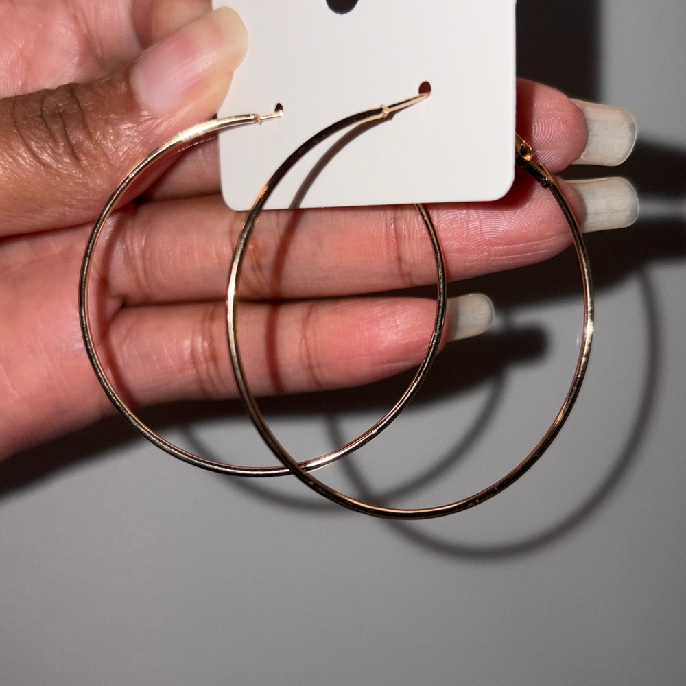#96 Thin Gold Hoop Earrings - Picture 2 of 3